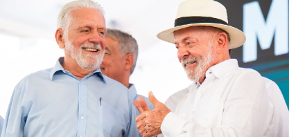 Como outros investigados, Jaques Wagner dá explicações vazias