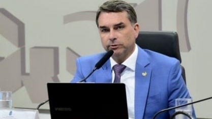 Flávio pede para falar em audiência nos EUA contra tarifaço