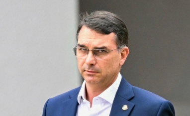 Tarifaço:Flávio diz que Lula e o PT 