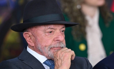 Lula comentou Copa na prisão, manteve perfis em redes e divulgava cartas