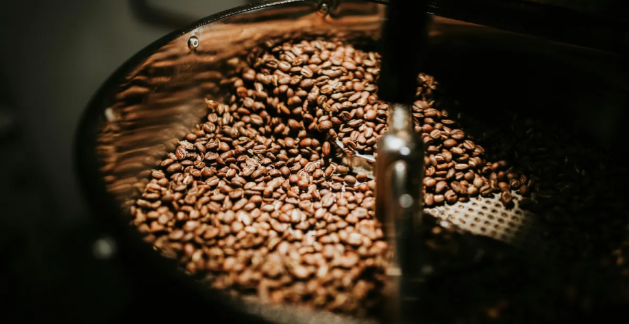 Café tem o desafio da chuva nesta safra e o do El Niño na próxima