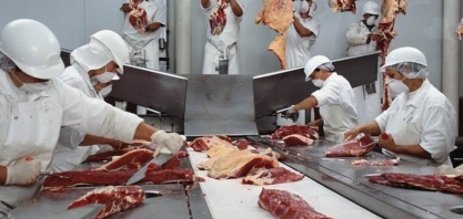 Com fim da cota chinesa,frigoríficos dão férias coletivas e reduzem abates