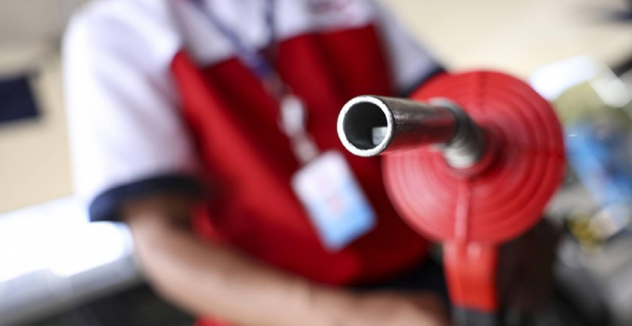 MPF: Ação para suspender aumento da mistura de etanol de 32% na gasolina