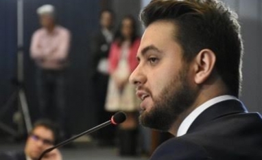 Justiça dos EUA diz que é falso documento usado para prender Filipe Martins