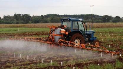 Crédito, El Niño e geopolítica desafiam mercado de insumos agrícolas