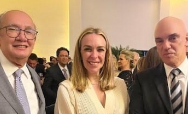 Amiga de Lulinha exibia nas redes fotos com ministros do STF e do governo