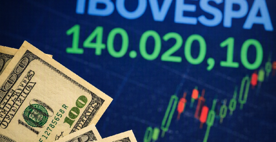 Dólar cai e fecha a R$ 5,13; Ibovespa avança aos 174.577 pontos