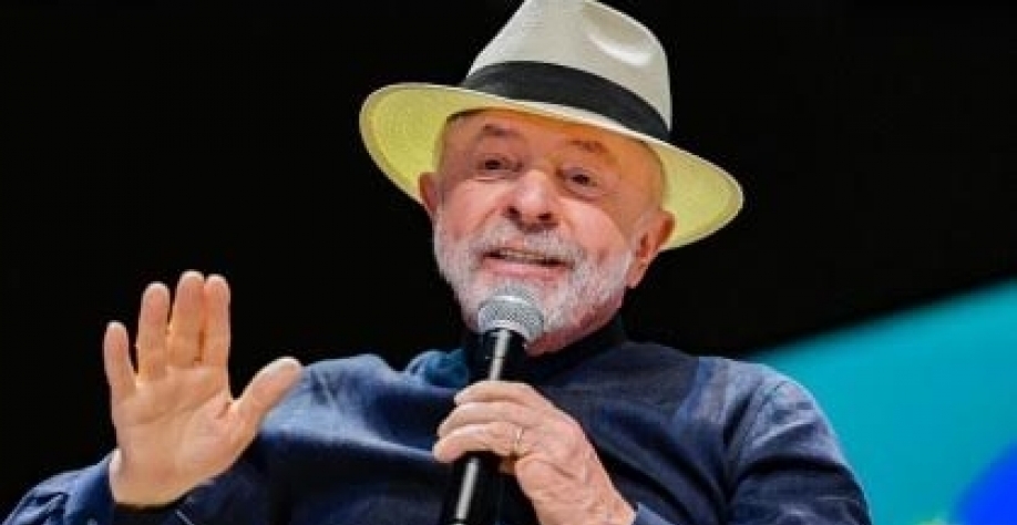 Lula sobre Lulinha:São ilações tiradas de conversas com lobista 