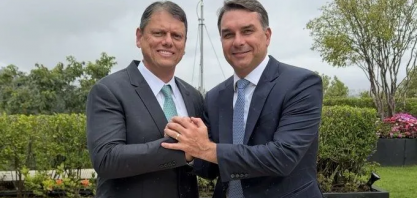 Tarcísio atuou para baixar fervura de declaração de Flávio sobre etanol