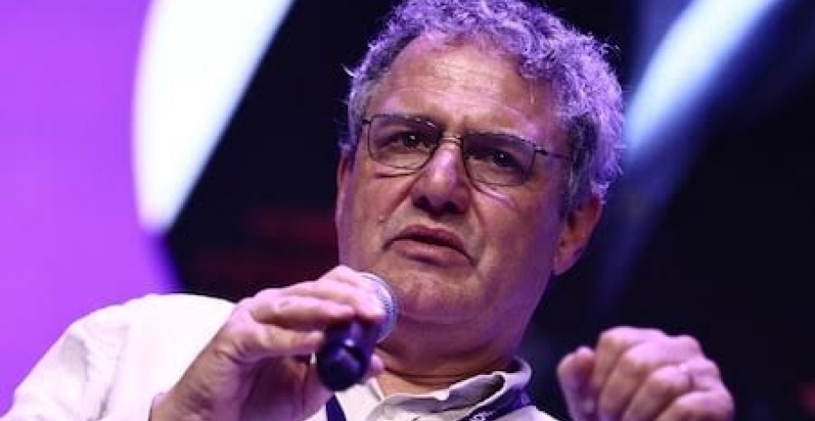 ‘Retaliar o tarifaço de Trump seria um tiro no pé’, diz Marcos Jank