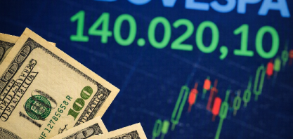 Ibovespa dispara 3% e dólar cai a R$ 5,10 com pesquisa Quaest no radar