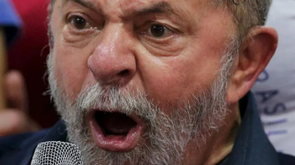 Lula liga para Dino, ministro do STF, durante agenda em Belém