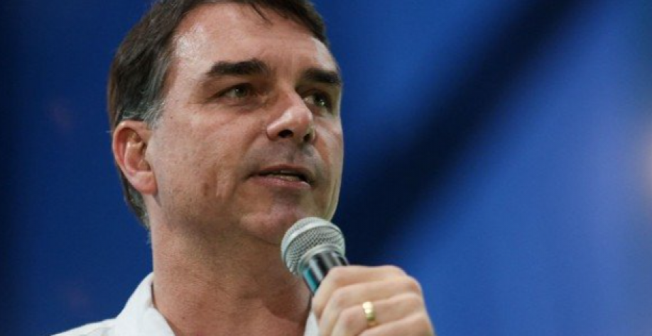 Com Flávio fortalecido, centrão já discute apoiá-lo no segundo turno
