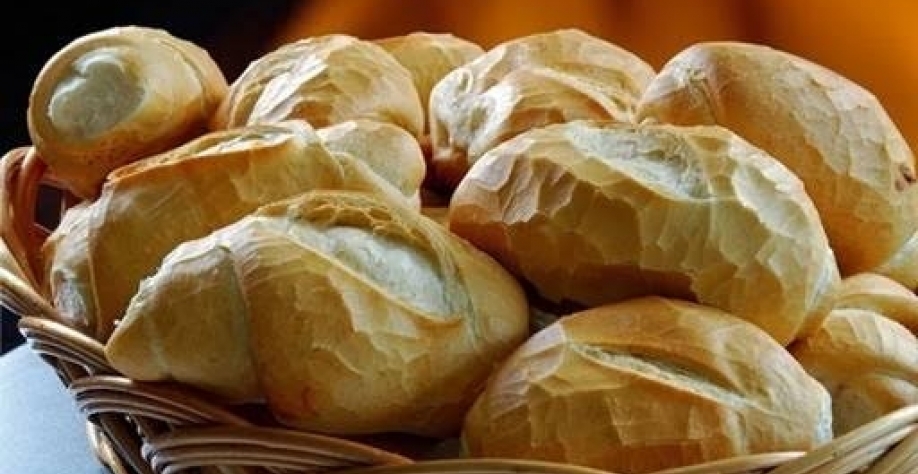 Produção de trigo deve cair 27% em 2026: pão francês vai ficar mais caro?