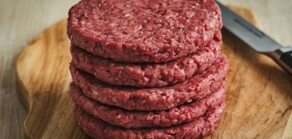 EUA avaliam reduzir importação de carne bovina autorizada por Trump