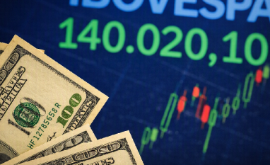 Dólar recua a R$ 5,10; Ibovespa sobe 0,46%