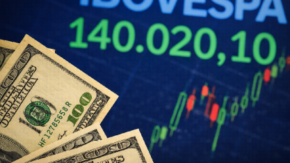 Dólar recua a R$ 5,10; Ibovespa sobe 0,46%