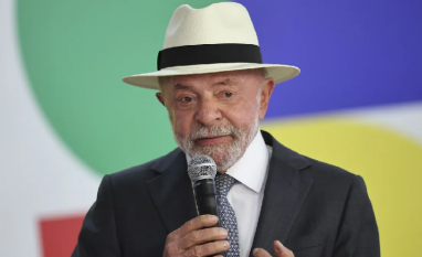 Análise: Aumento no Bolsa Família confirma Lula abalado