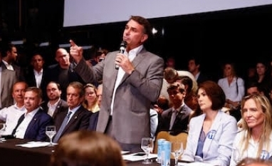Os limites da euforia com os resultados da eleição estão na política