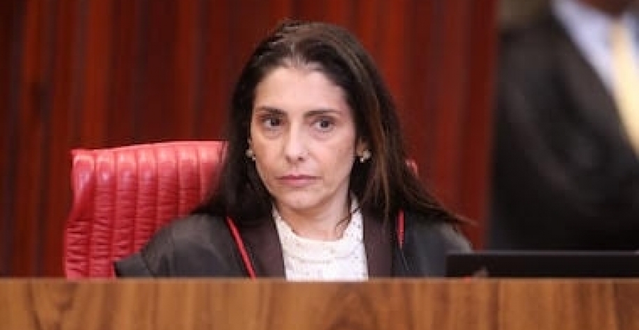 Juíza Estela Aranha é uma prova de que o PT aparelha as instituições