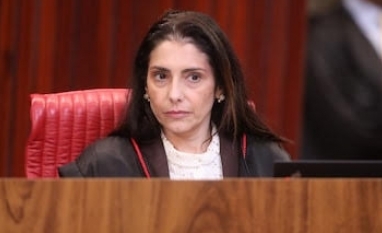 Juíza Estela Aranha é uma prova de que o PT aparelha as instituições